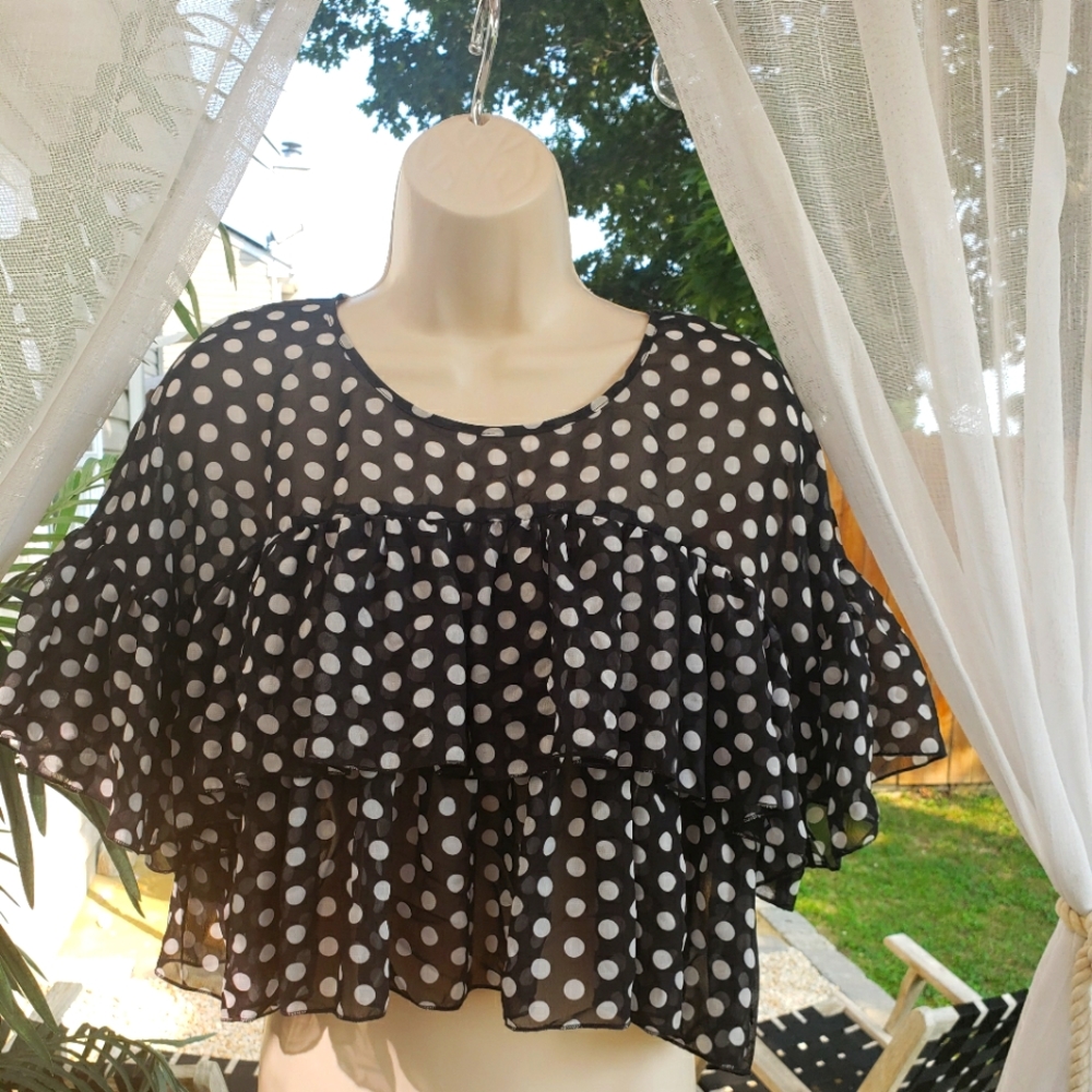 Ruffled crop top